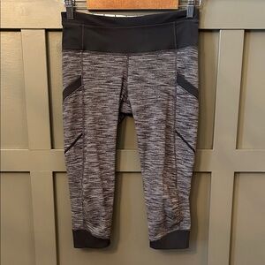 Lululemon Run For Fun Crop Leggings Wee Are From Space Soot Gray Size 6 - 8